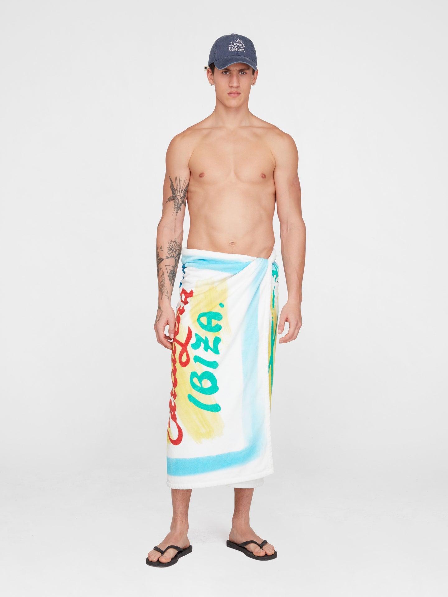 Bazurto Beach Towel