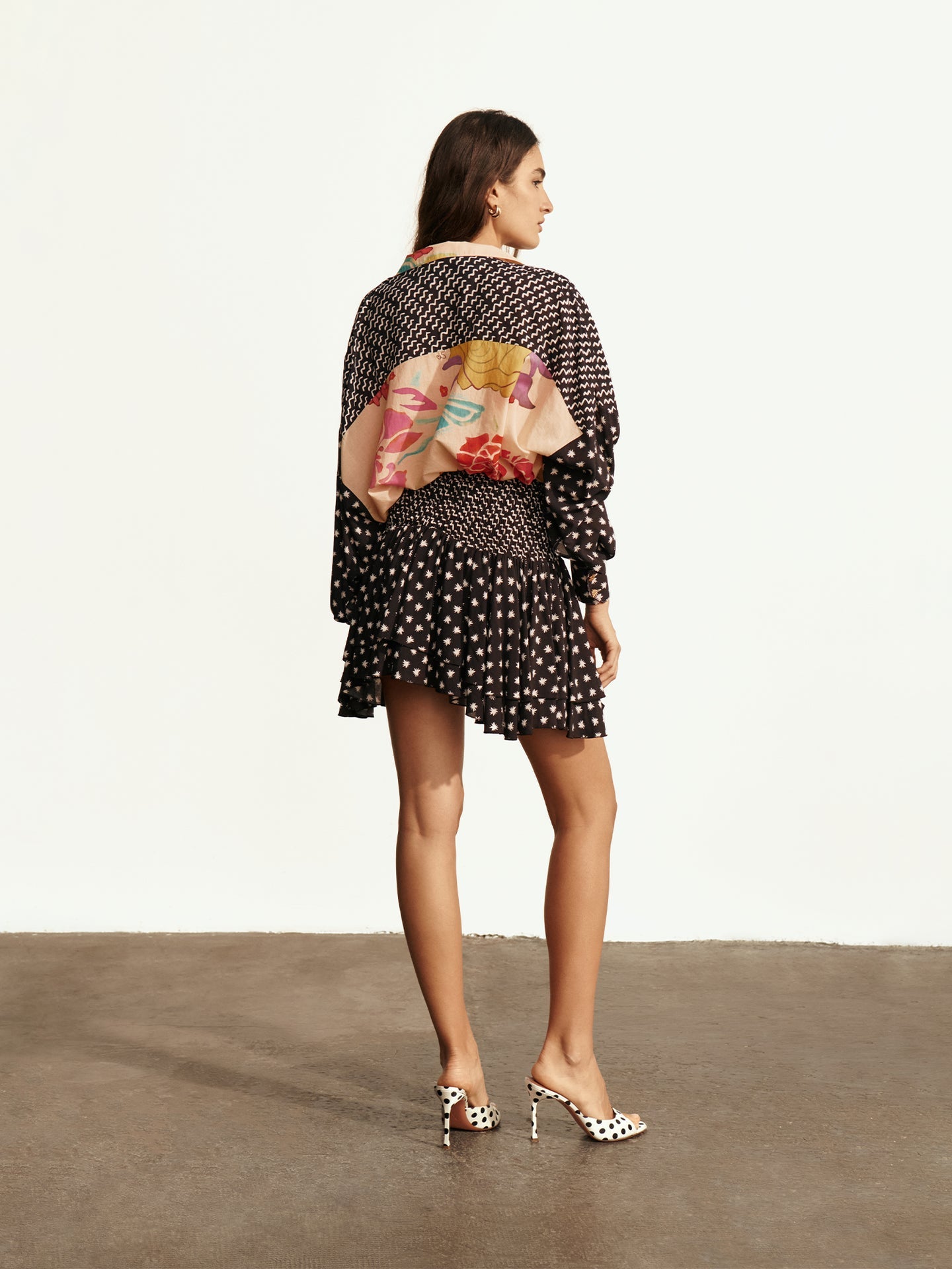 Estrellitas Y Olas Ruffled Mini Skirt