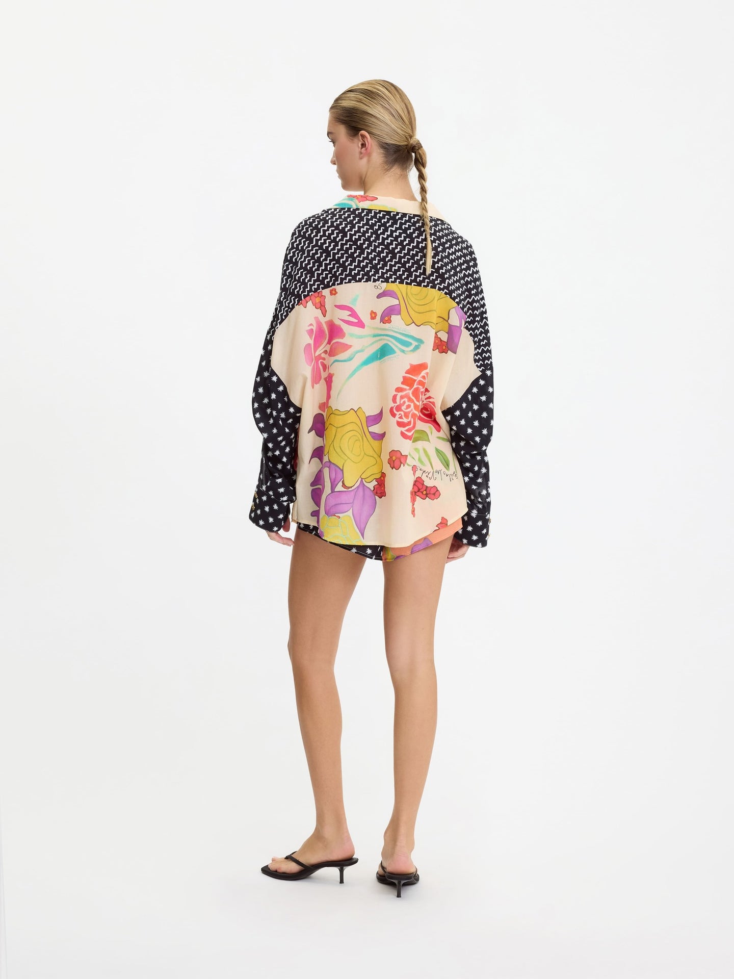 Flores Shorts
